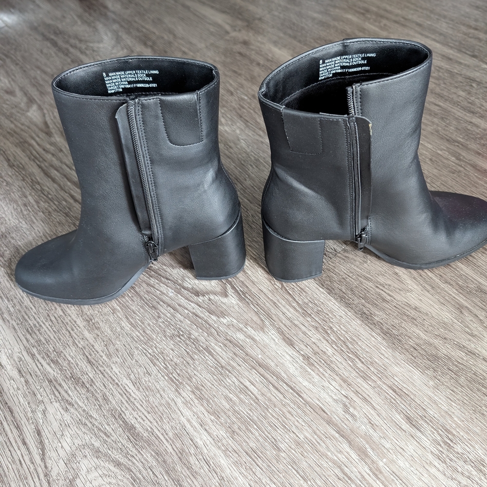 Target Black Heeled Boots with Chunky Block Heel - Picture 3 of 6